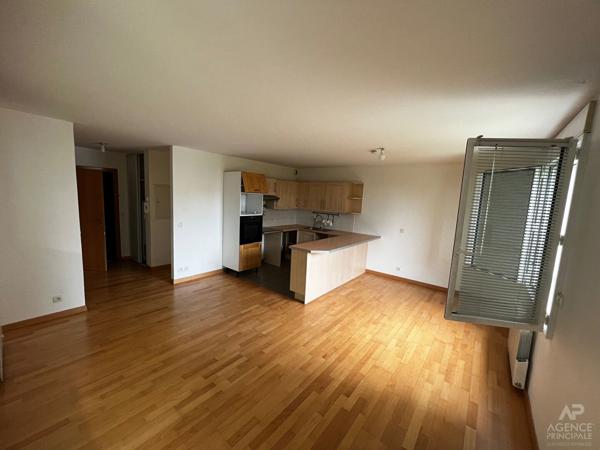 Appartement Rueil Malmaison 2 pièce(s) 48.2 m2 Loyer 1 350 €/mois charges comprises **  - Référence  20094