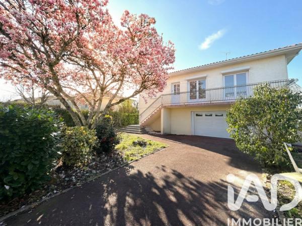 Maison à vendre 7 pièces 199,65 m² Salles