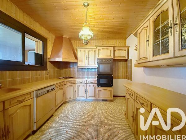 Maison à vendre 7 pièces 199,65 m² Salles