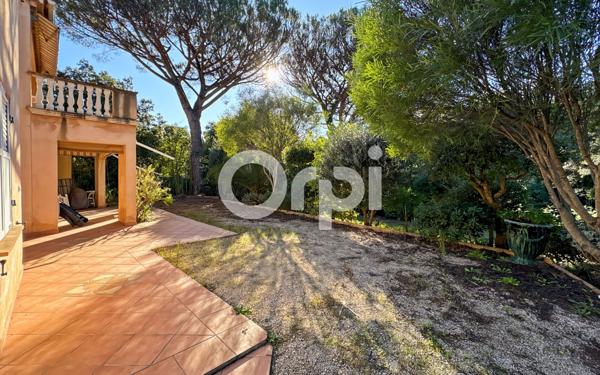 Maison à vendre    6 pièces •  La Croix-Valmer