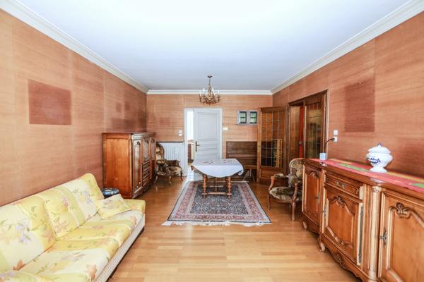 JOLI PLAIN PIED SUR SOUS SOL A AMNEVILLE