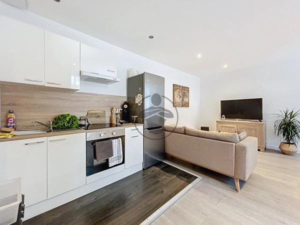 Vente Immeuble 4 pièces 79 m2 à Saint-Quentin