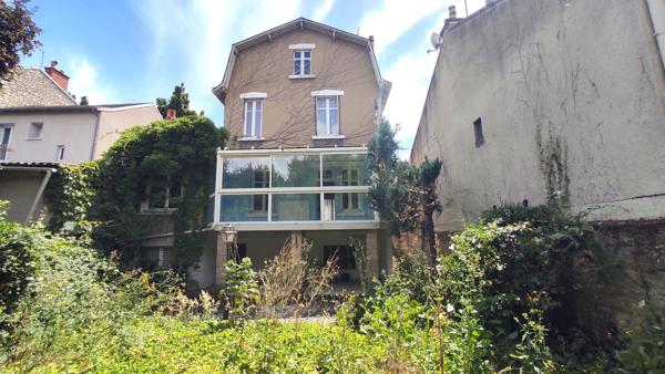 Maison 6 pièces à vendre Châtellerault - 86100 / Réf: 11861