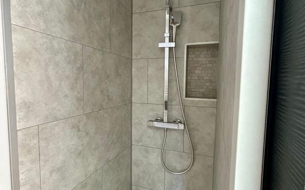 Appartement à vendre    2 pièces •  Tassin-la-Demi-Lune