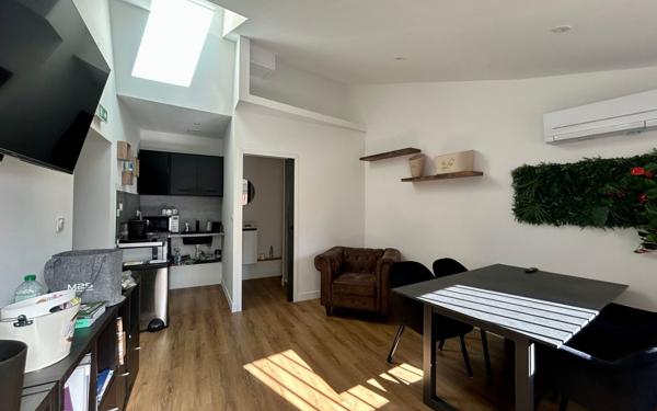 Appartement à vendre    2 pièces •  Tassin-la-Demi-Lune