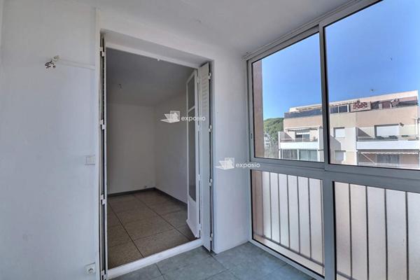 APPARTEMENT T3- 59 M2 MALPASSE + VERRIERE DE 6 M2 ET DEUX BALCONS 13013