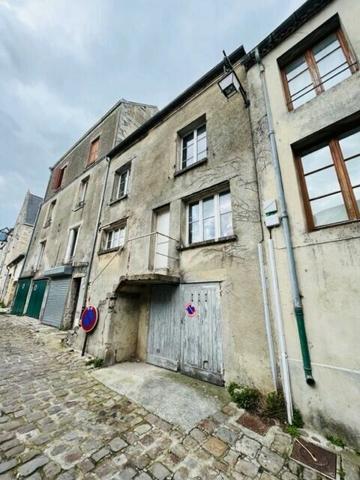Immeuble à vendre  5 pièces •  Laon