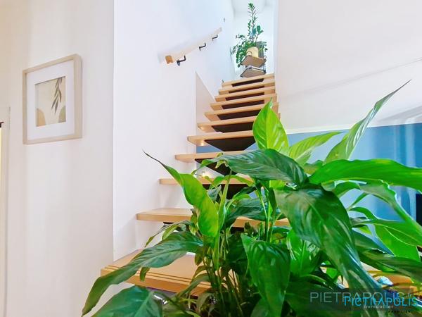 APPARTEMENT DUPLEX - 2 CHBRES – PARKING - CAVE