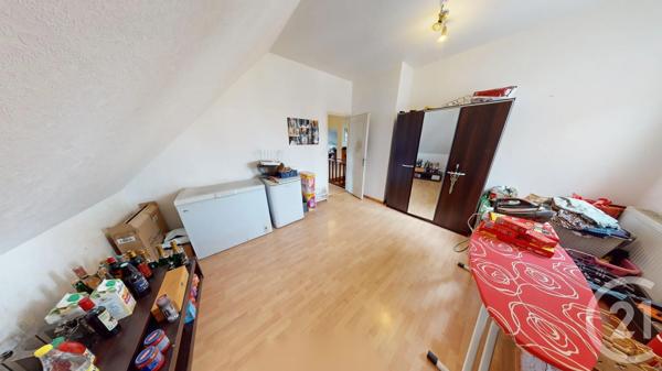 Maison à vendre  6 pièces - 170 m 2   ST QUENTIN  - 02