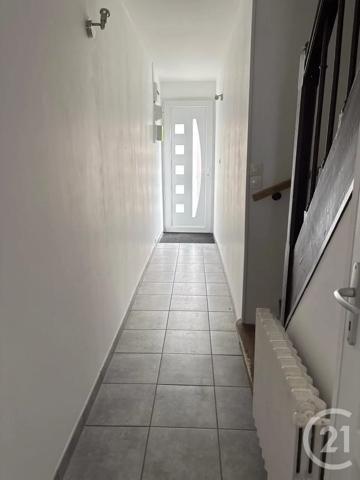 Maison à vendre  6 pièces - 93 m 2   ST QUENTIN  - 02