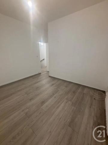 Maison à vendre  6 pièces - 93 m 2   ST QUENTIN  - 02