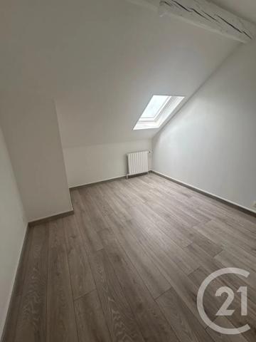Maison à vendre  6 pièces - 93 m 2   ST QUENTIN  - 02