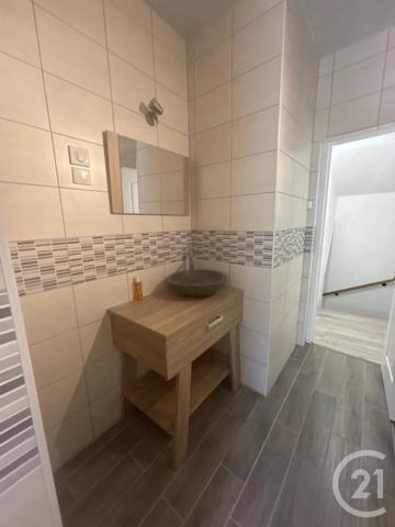 Maison à vendre  6 pièces - 93 m 2   ST QUENTIN  - 02