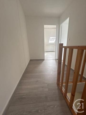 Maison à vendre  6 pièces - 93 m 2   ST QUENTIN  - 02