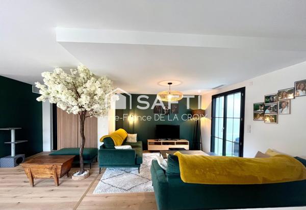 Contemporaine, Merignac centre, 6 chambres.