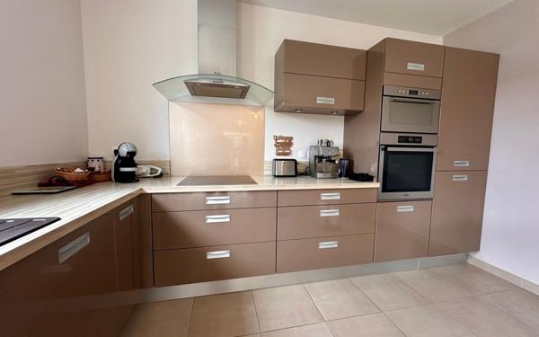 Maison à vendre    4 pièces •  Limoux