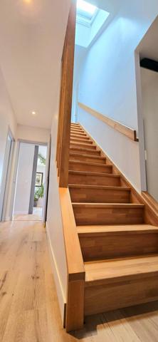 CHARTRES CENTRE : La campagne à la ville avec cette lumineuse Maison des années 30 rénovée - proche quartier Chanzy