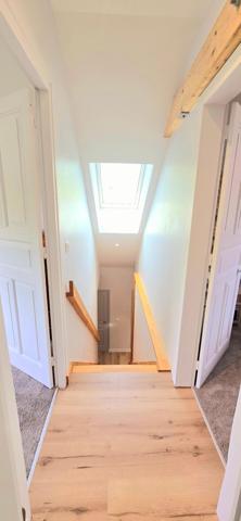 CHARTRES CENTRE : La campagne à la ville avec cette lumineuse Maison des années 30 rénovée - proche quartier Chanzy