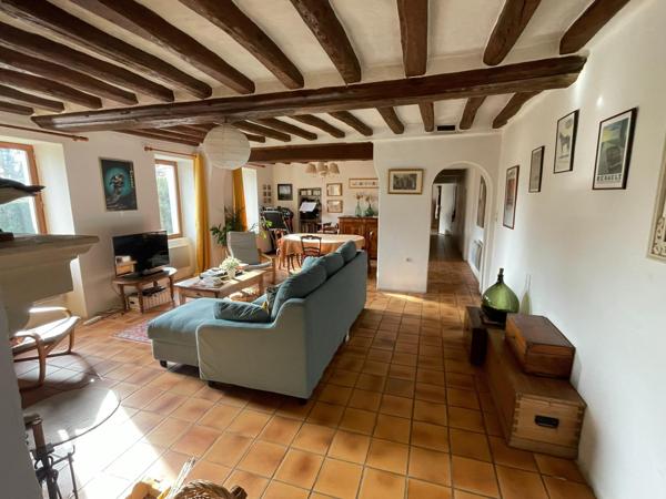 Maison à NOYEN-SUR-SARTHE, 72430 - 7 pièces 160m²
