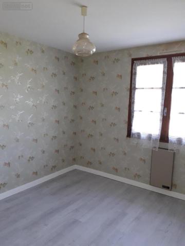 Maison à louer à Bazougers en Mayenne (53170), ref : 53006-L285