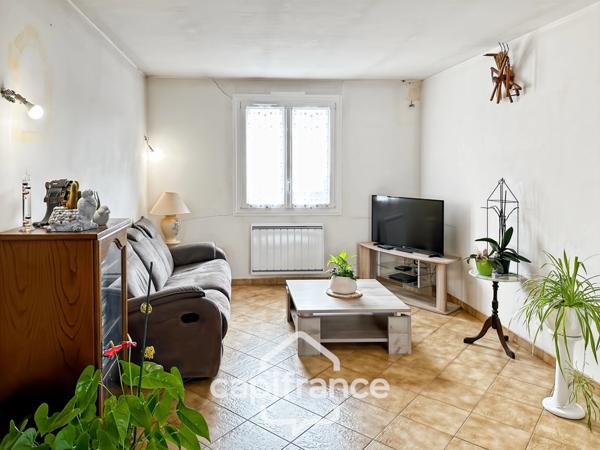 🏡 Maison familiale de 140 m² avec sous-sol total – Parigné-l’Évêque (proximité Le Mans)