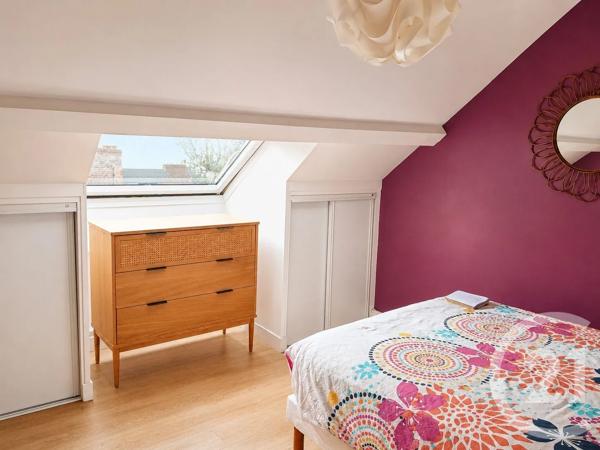 Maison à vendre  5 pièces - 140 m 2   PERONNE  - 80