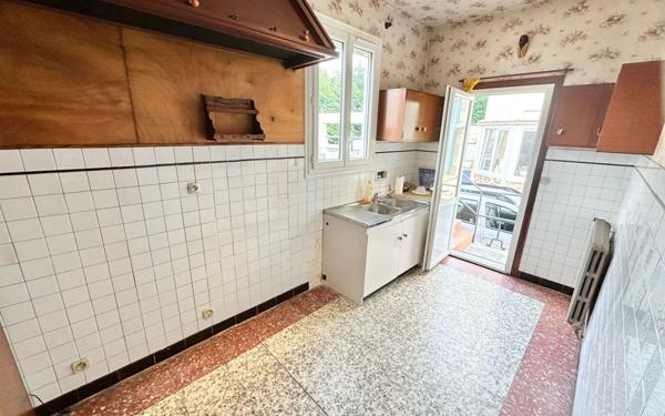 Maison à vendre    2 pièces •  Livry-Gargan