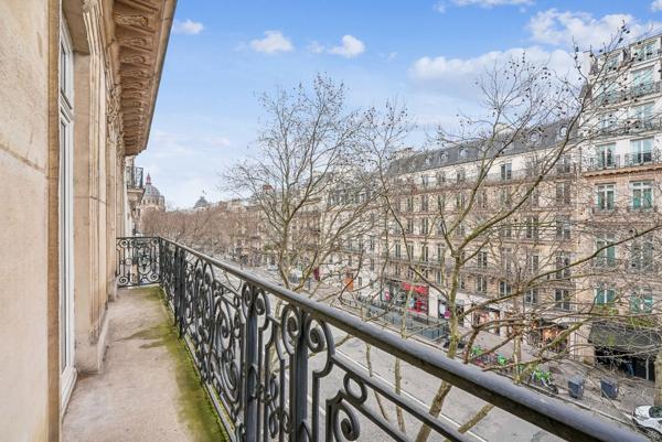 Vente Appartement de luxe Paris 8 6 Pièces 253 m²