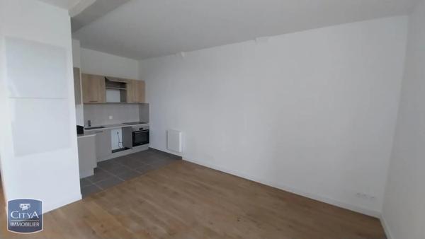 Appartement à louer 1 pièce 43.67m² Douai (59500)
