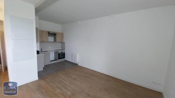 Appartement à louer 1 pièce 43.67m² Douai (59500)