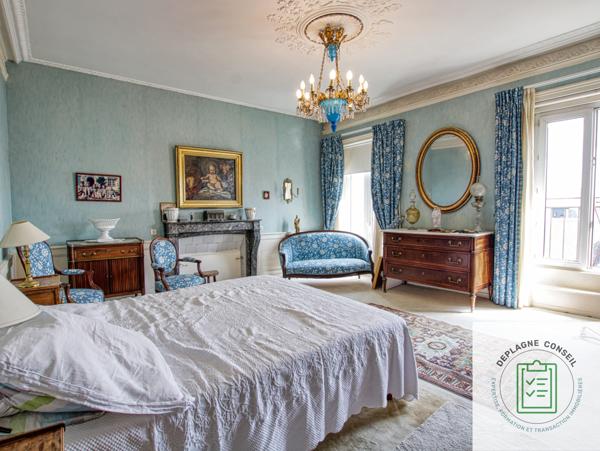 Rennes (35000) RENNES PARLEMENT - Appartement T8 au 4ème étage avec ascenseur