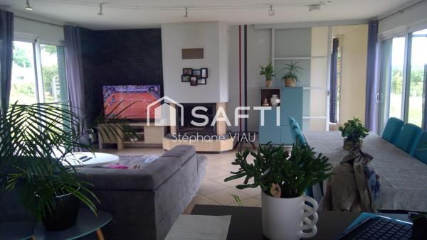 Belle maison écologique de 150 m2 sur un terrain de 3000m2