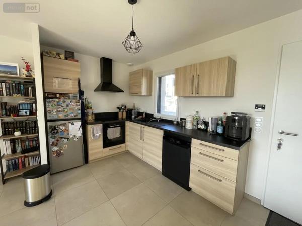 Location - Maison Saint-Père-Marc-en-Poulet 35430 4 pièces 99 m 2