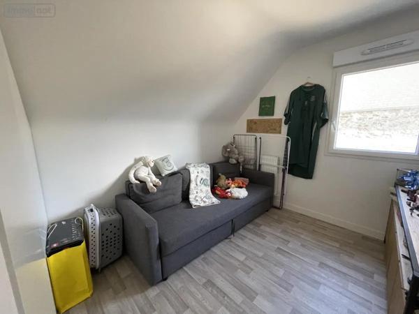 Location - Maison Saint-Père-Marc-en-Poulet 35430 4 pièces 99 m 2