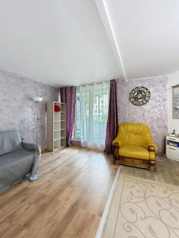 3 pièces de 65 m2 refait à neuf avec 2 terrasses de 15 et 20 m2