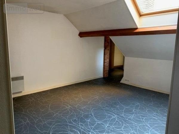 Appartement à louer à Reims dans la Marne (51100), ref : LOCAP020MONT3