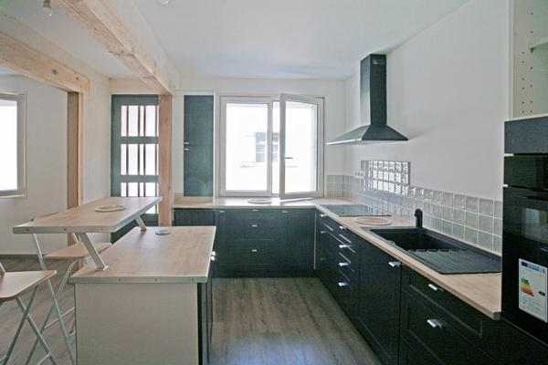 Échoppe rénovée avec grand balcon - Prix exceptionnel