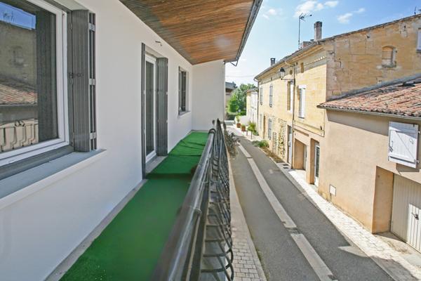 Échoppe rénovée avec grand balcon - Prix exceptionnel