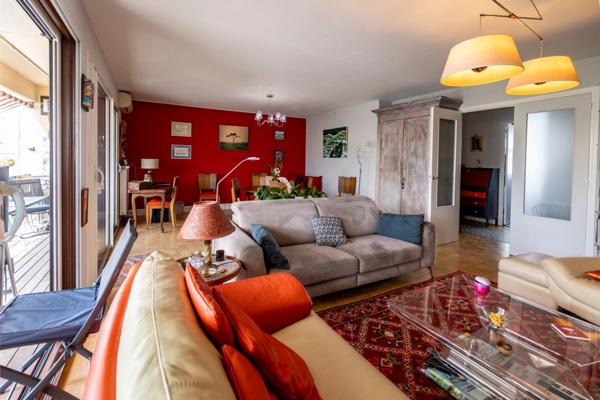 APPARTEMENT DANS RESIDENCE DE STANDING BORDEAUX SAINT CLOTILDE