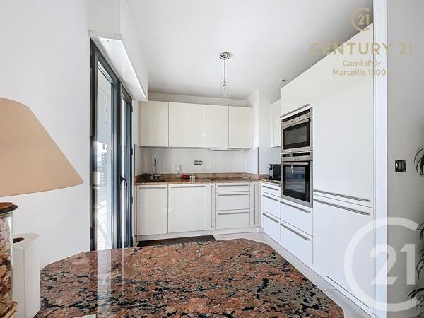 Appartement F3 à vendre  3 pièces - 86,21 m2 MARSEILLE - 13008