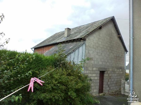 Maison de village d'environ 110 m² habitable sur 1 966 m² de terrain