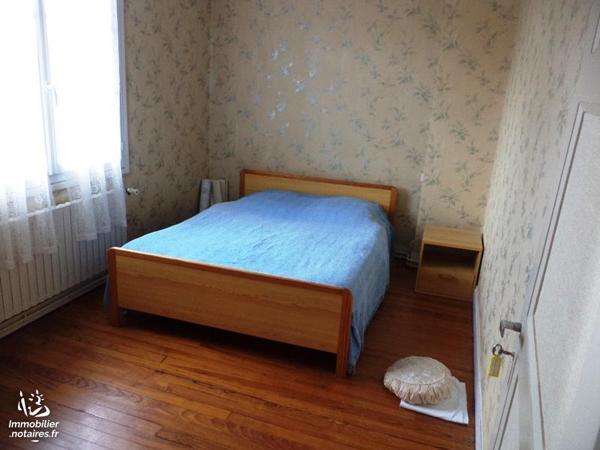 Maison de village d'environ 110 m² habitable sur 1 966 m² de terrain