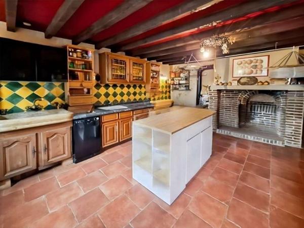 Propriété équestre Proche Mortagne Au Perche 195 m2  avec 30 hectares de terrain