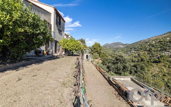 Maison à vendre    5 pièces • 133 m2 Colomars