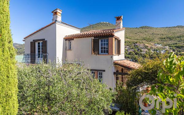 Maison à vendre    5 pièces • 133 m2 Colomars