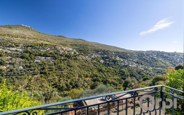 Maison à vendre    5 pièces • 133 m2 Colomars