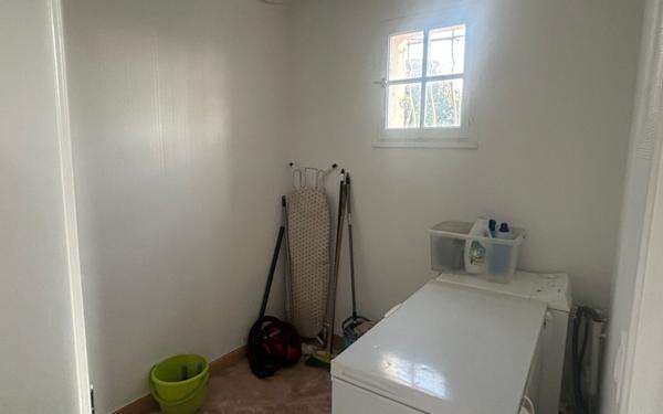 Maison à louer    4 pièces •  Générac