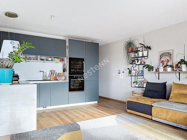 Poisy _ Spacieux et moderne appartement en duplex 5 pièces, de 90,81 m² (121,17 m² au sol), avec garage et terrasse