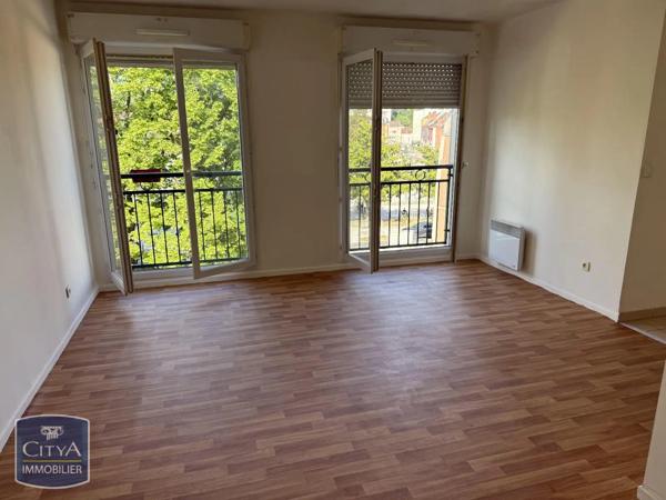 Appartement à louer 1 pièce 30.74m² Corbeil-Essonnes (91100)