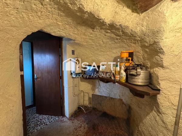 À vendre – Maison en pierre avec jardin à Saint-Merd-la-Breuille (Creuse)